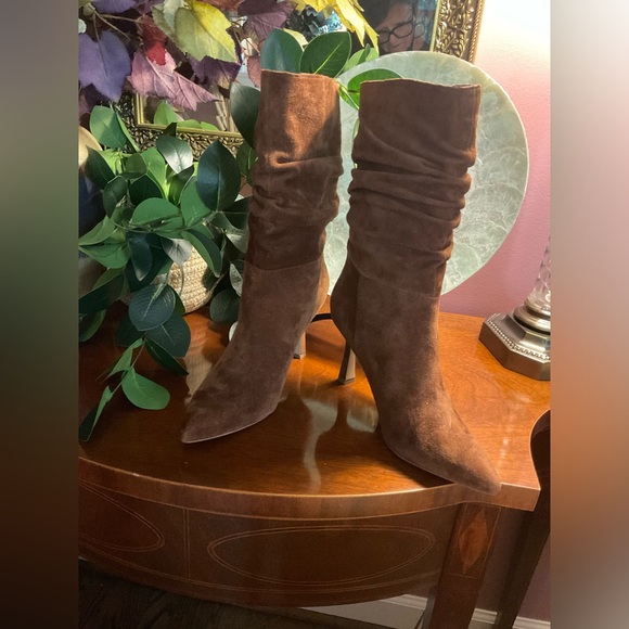Steve Madden Slouch Boot. Brand New. No Box. Size 6. - Picture 7 of 10